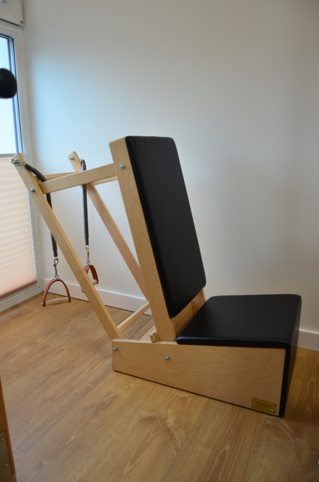 Arm chair