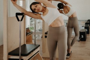 electric-chair-syrenka-studio-pilates-holica-21.jpg